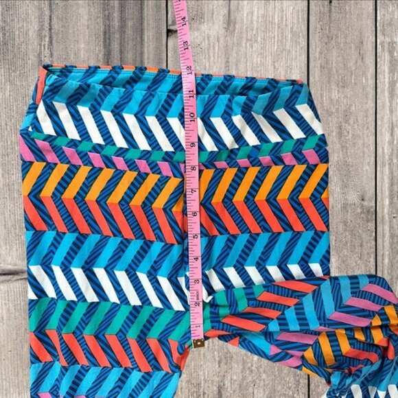 LuLaRoe Blue Colorful Geometric Chevron Stripe Pattern Leggings Pants Women's - Picture 7 of 8